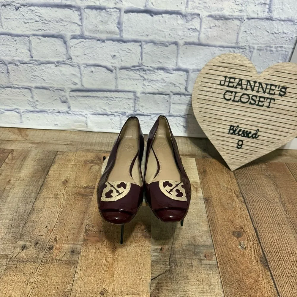 Tory Burch Size 8.5 Square toe Logo Oxblood Soft Patent Leather Flats